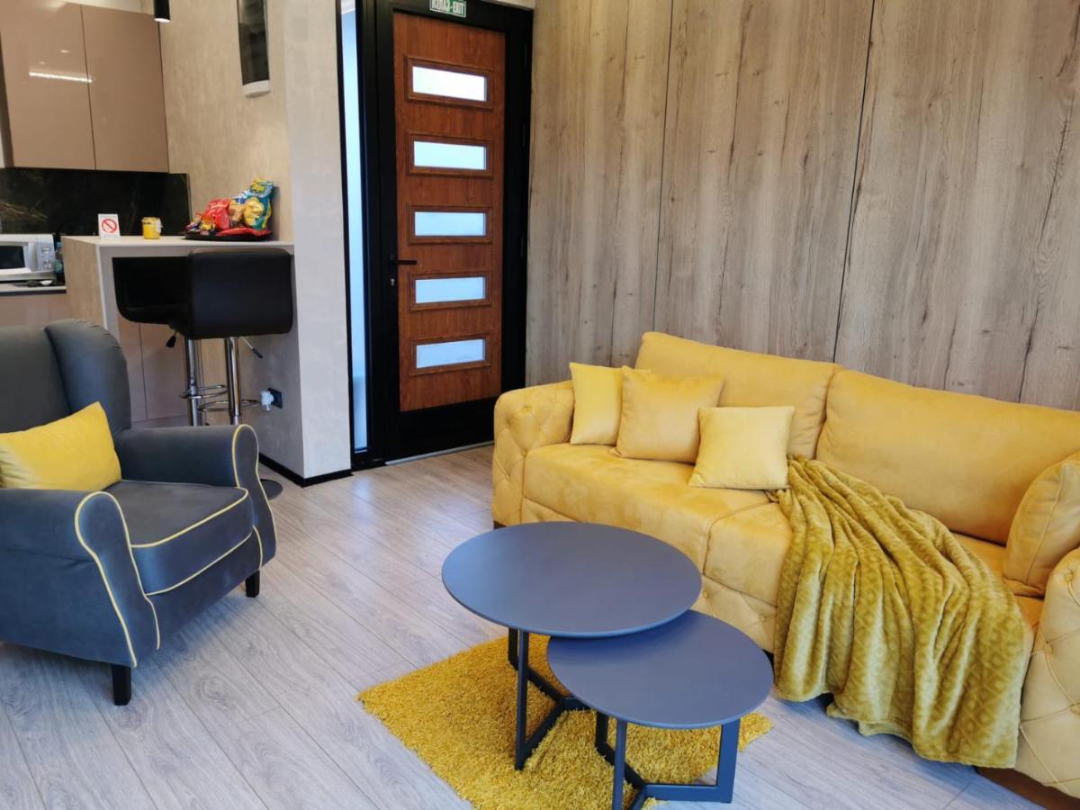 Ehinacea Apartment รทานิ ภายนอก รูปภาพ