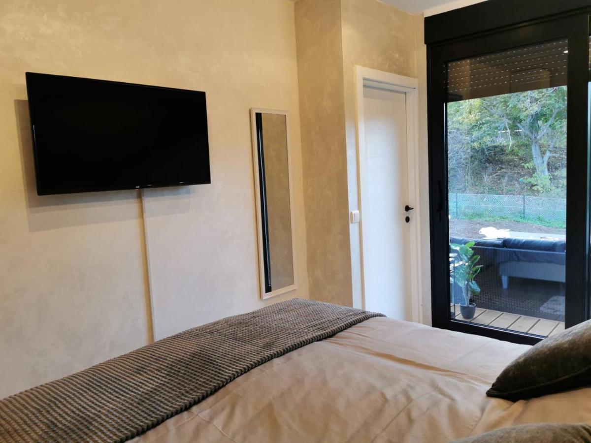 Ehinacea Apartment รทานิ ภายนอก รูปภาพ